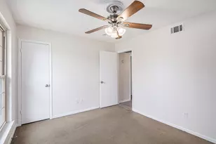 1417 Warren Ln, Fort Worth, TX 76112 - Photo 10