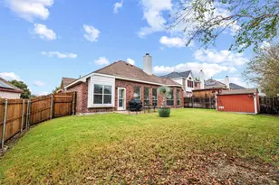 304 Briar Cove Cir, Red Oak, TX 75154 - Photo 4