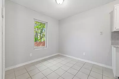 425 Country View Lane, Garland, TX 75043 - Photo 10