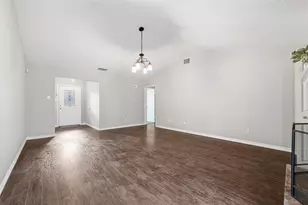 425 Country View Ln, Garland, TX 75043 - Photo 14