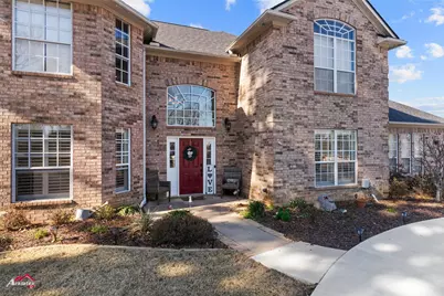 3815 Holly Ridge Dr, Longview, TX 75605 - Photo 4