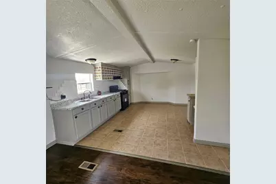 130 Trails End Circle, Millsap, TX 76066 - Photo 12