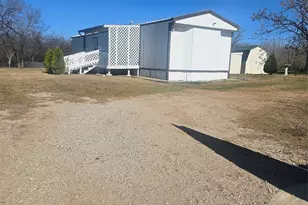 130 Trails End Cir, Millsap, TX 76066 - Photo 30