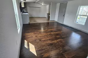 130 Trails End Cir, Millsap, TX 76066 - Photo 8