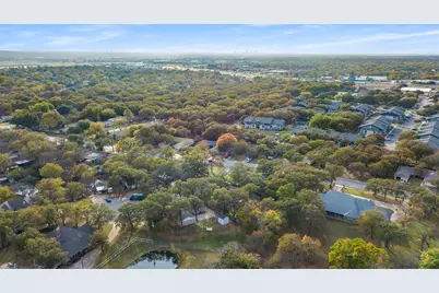 632 Melbourne Court, Hurst, TX 76053 - Photo 40