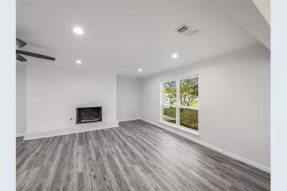 632 Melbourne Court, Hurst, TX 76053 - Photo 14