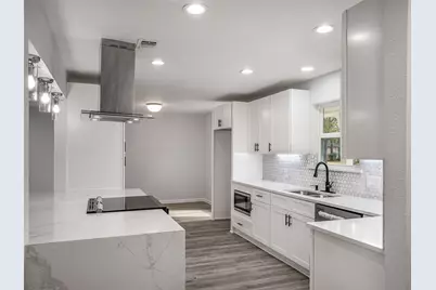 632 Melbourne Court, Hurst, TX 76053 - Photo 10