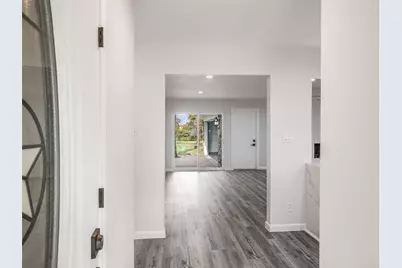 632 Melbourne Court, Hurst, TX 76053 - Photo 4