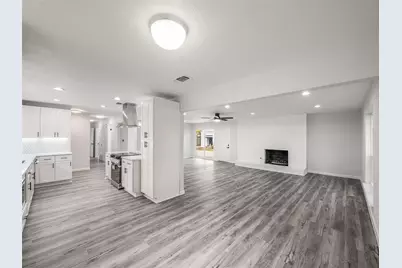 632 Melbourne Court, Hurst, TX 76053 - Photo 12