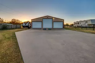 131 Cunningham Rd, Denton, TX 76208 - Photo 36