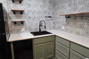 3626 B Canyon Rd, Granbury, TX 76049 - Photo 8