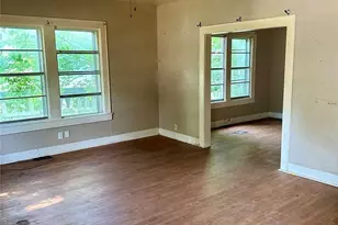 217 20th St SE, Paris, TX 75460 - Photo 10