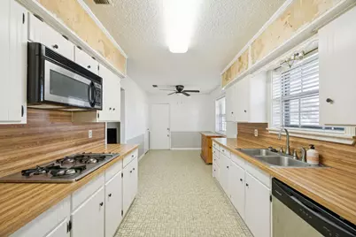 2311 Lange Street, Greenville, TX 75402 - Photo 8