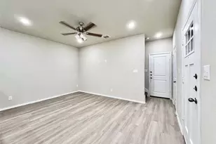 3501 E Renfro St, Burleson, TX 76028 - Photo 4