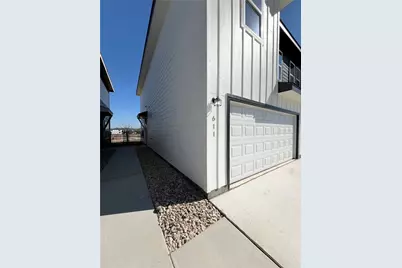 3501 E Renfro Street #611, Burleson, TX 76028 - Photo 2