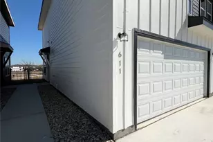 3501 E Renfro St, Burleson, TX 76028 - Photo 2