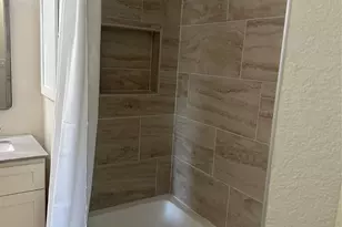 8600 Coppertowne Ln, Dallas, TX 75243 - Photo 16