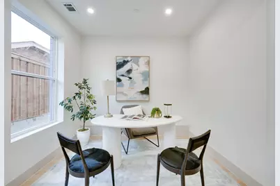 512 N Lancaster Street #10, Dallas, TX 75203 - Photo 4