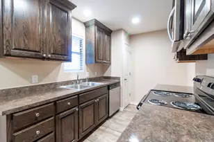 1037 Ramey Cir, Denton, TX 76205 - Photo 4