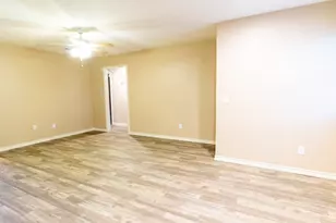 1037 Ramey Cir, Denton, TX 76205 - Photo 6