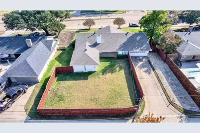 1104 W Lookout Drive, Richardson, TX 75080 - Photo 4