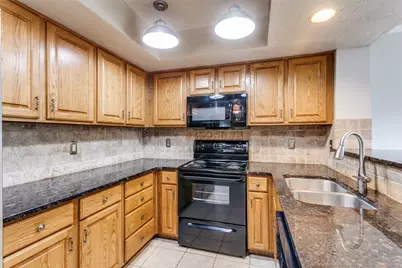 9416 Penny Lane, Irving, TX 75063 - Photo 12