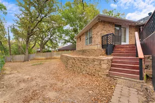 2705 Dover Gardens Dr, Arlington, TX 76017 - Photo 30