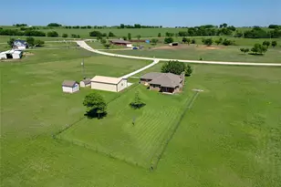 130 Longbranch Dr, Decatur, TX 76234 - Photo 1