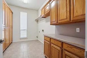 1045 Floyd Hampton Rd, Crowley, TX 76036 - Photo 28