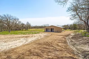 1704 E Fm 1188, Bluff Dale, TX 76433 - Photo 20