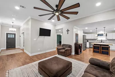 208 Ferguson Drive, Woodway, TX 76712 - Photo 6