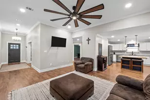 208 Ferguson Dr, Woodway, TX 76712 - Photo 6