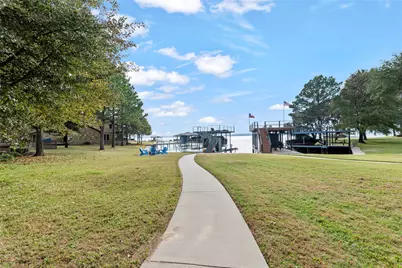 339 Autumn Wood Trail, Gun Barrel City, TX 75156 - Photo 32