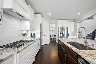 9986 Atlantic Ln, Frisco, TX 75035 - Photo 8