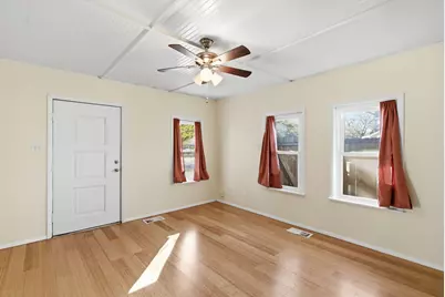 917 Carpenter Street, Azle, TX 76020 - Photo 12