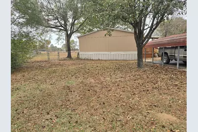 119 Still Water Street, Gun Barrel City, TX 75156 - Photo 4