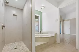 3213 Stonehenge Ln, Carrollton, TX 75006 - Photo 20