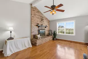 313 Buena Vista Dr, Willow Park, TX 76087 - Photo 8