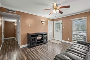 126 Lynnwood Pl, Lewisville, TX 75067 - Photo 6