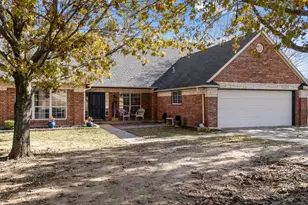 831 Union Hill Rd, Ennis, TX 75119 - Photo 8