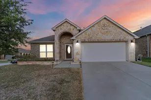 201 Whitman Dr, McKinney, TX 75072 - Photo 1