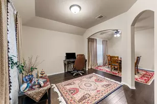 201 Whitman Dr, McKinney, TX 75072 - Photo 6