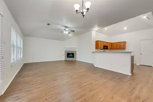 2875 Westover Dr, Grand Prairie, TX 75052 - Photo 12