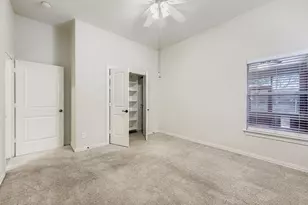 8406 Pecan Creek Dr, Arlington, TX 76001 - Photo 20