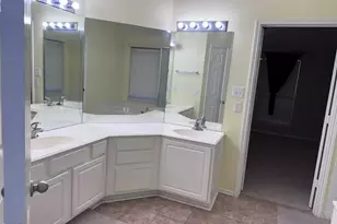 2728 Stallion Dr, Little Elm, TX 75068 - Photo 16