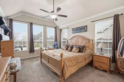 412 Dominion Drive, Euless, TX 76039 - Photo 4