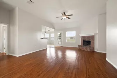 200 Flower Meadows Drive, Waxahachie, TX 75165 - Photo 6