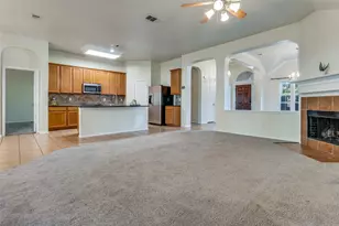 4011 Alamo Dr, Mansfield, TX 76063 - Photo 10