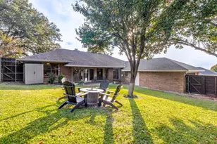 1210 Wiltshire Dr, Carrollton, TX 75007 - Photo 24