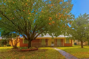 2014 Powderhorn Dr, Garland, TX 75044 - Photo 2